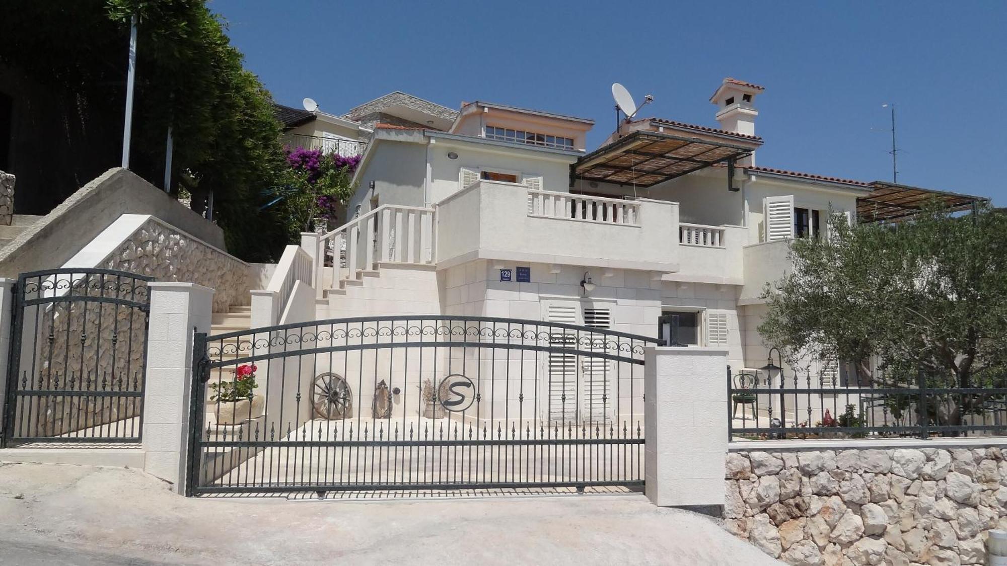 Apartments Branka - 30 M From Beach Sevid Luaran gambar